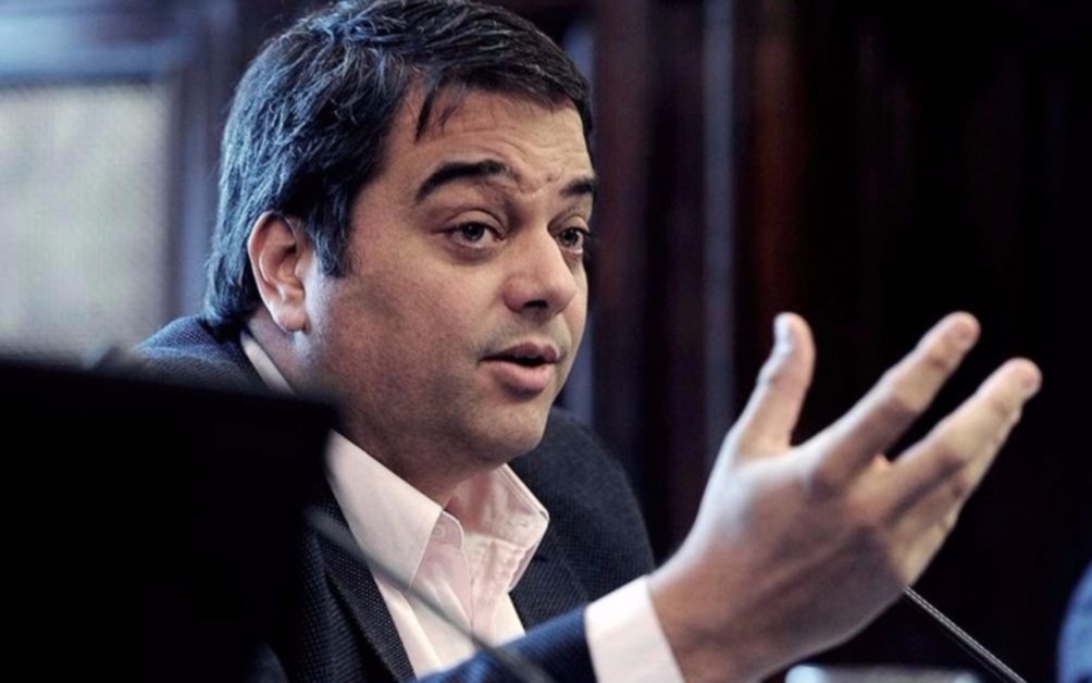 Triaca: "Hay una Argentina que se quiere atar a los intereses del pasado"