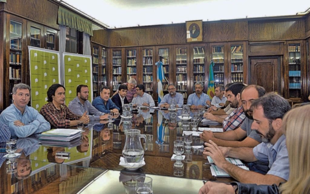 Los gremios docentes no fueron a la conciliación: “El paro es ilegal”
