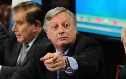En abril el gas aumentará entre 30 y 40%, dijo el ministro Aranguren
