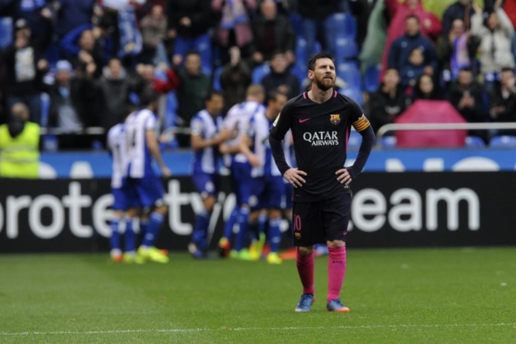 Perdió Barcelona y el Real pasó a la punta