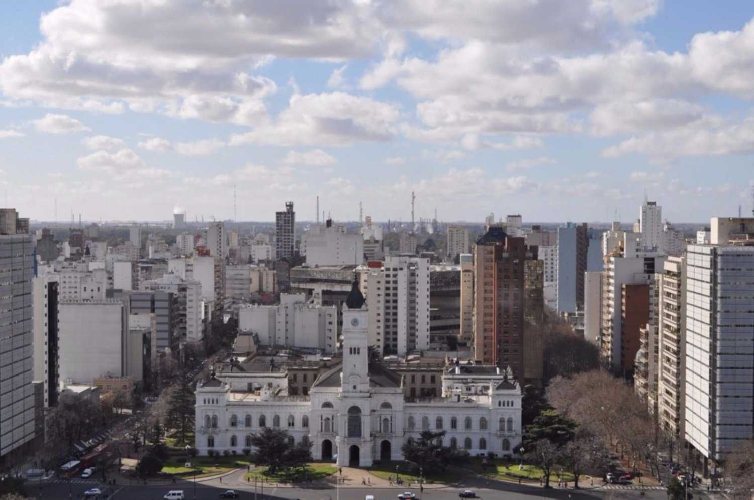 Cielo nublado y probabilidad de tormentas para este miércoles 