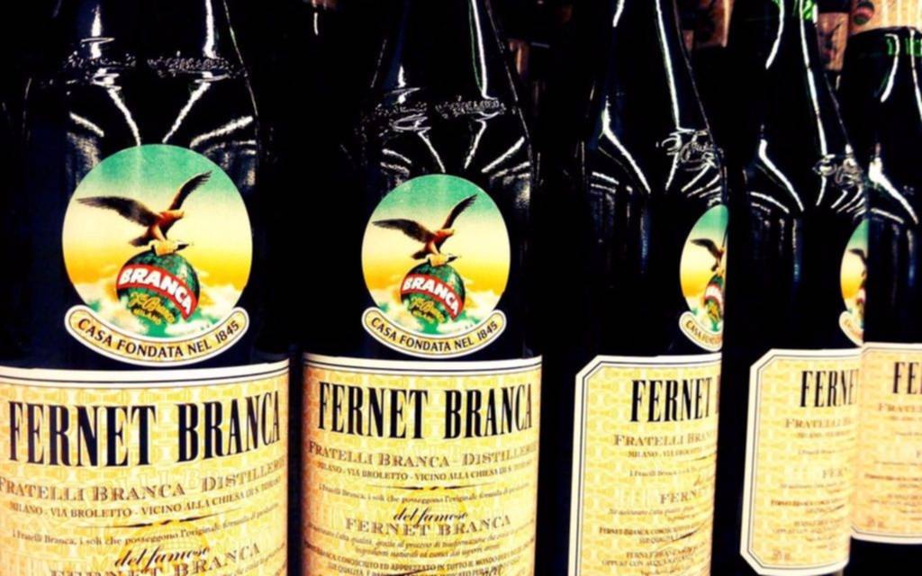 Fernet Branca: trabajadores exigen aumento y podría faltar la bebida en abril