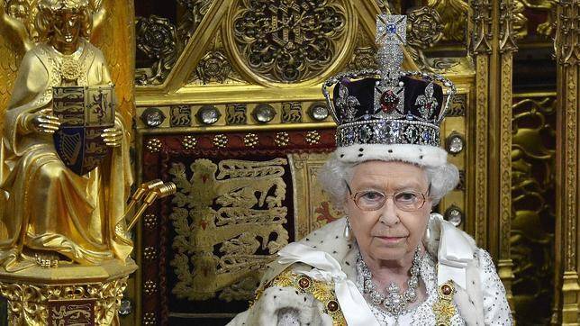 Afirman que en el Reino Unido ya se preparan para la muerte de Isabel II