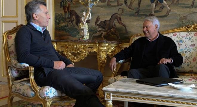 Macri, Felipe González y un gran enredo por “Cristina presa”