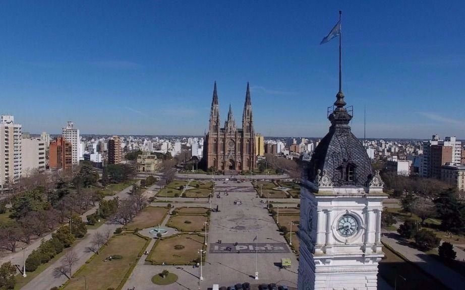 Este sábado, pocas nubes y temperatura agradable en la Ciudad