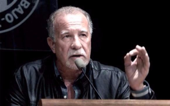 Plaini pidió a Macri que "camine una peatonal del conurbano", para escuchar el "malestar popular"