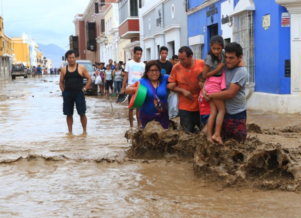 Se agrava la tragedia en Perú por la “maldición del agua”