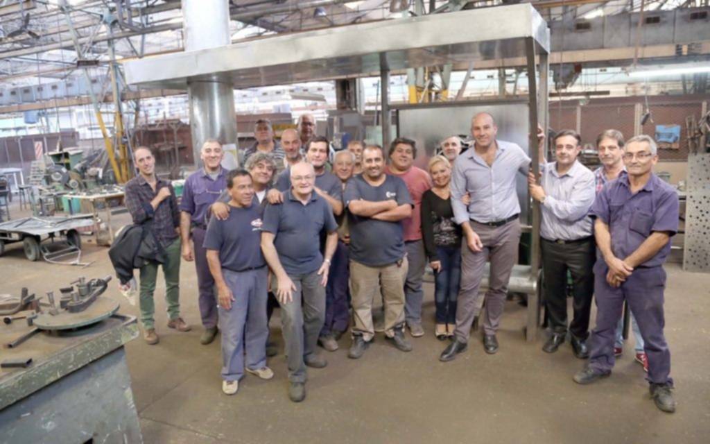 Molina visitó la cooperativa de trabajo Felipe Vallese