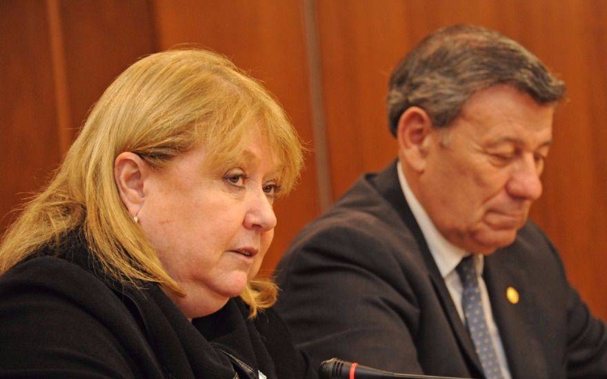 Argentina y Uruguay acuerdan el dragado del canal Martín García