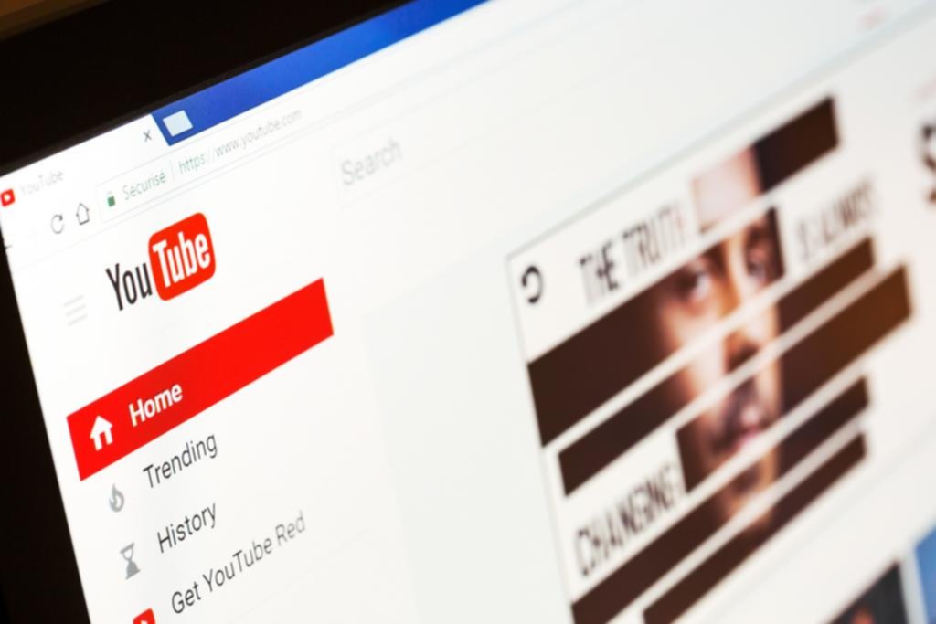 Grandes compañías retiran su publicidad de Google y YouTube