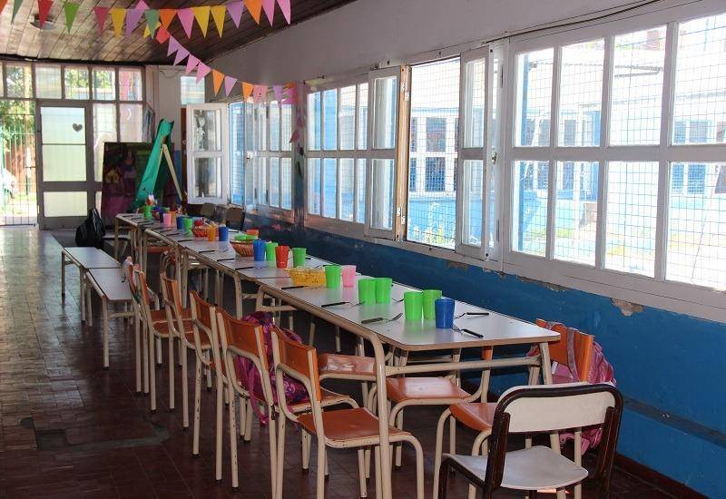 Frenan el traspaso de los comedores escolares a los Municipios