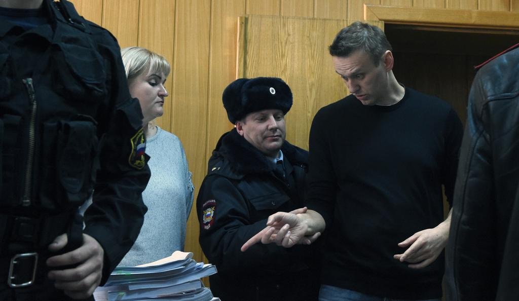 Rusia: 15 días de prisión para líder opositor tras protestas