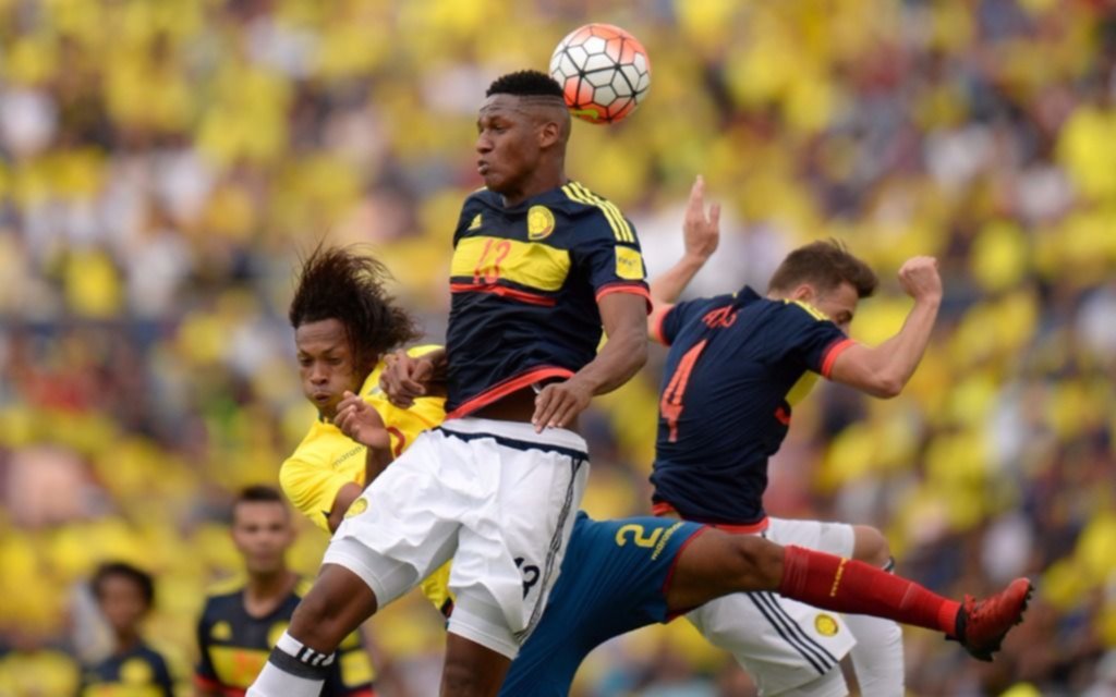 Colombia le ganó a Ecuador 2-0