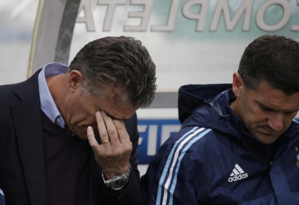 Hubo “respaldo” a Bauza, cuya continuidad pende de un hilo