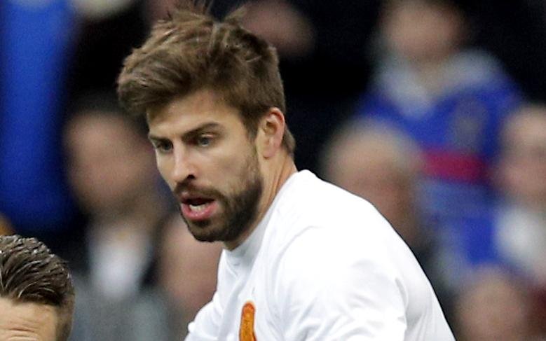 Piqué, con el amigo