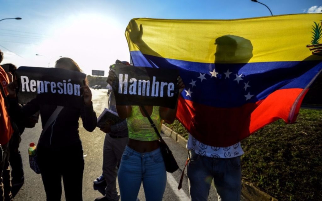 Dirigentes políticos argentinos pidieron la exclusión de Venezuela de la OEA