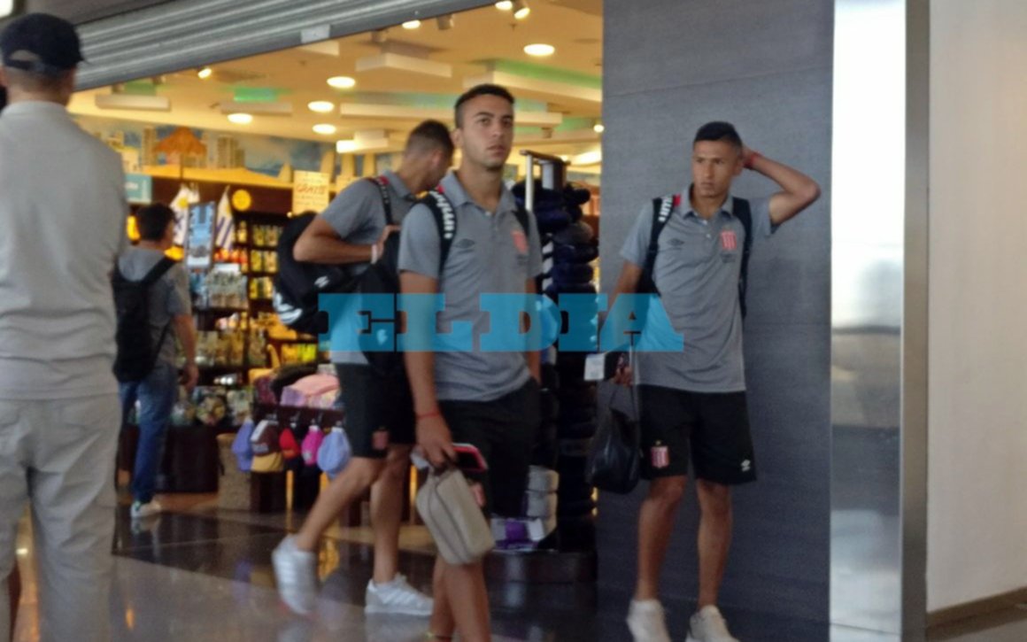 Tras el empate, el Pincha volvió de Uruguay y entrena por la tarde