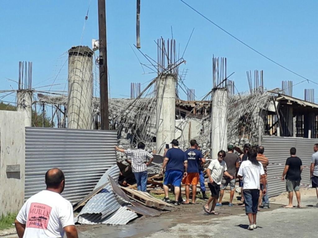 Seis obreros muertos por el derrumbe de una obra en construcción en Santa Teresita