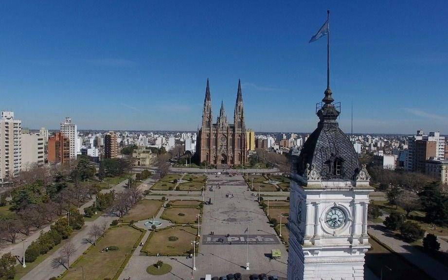 Jornada de calor en la Región: para hoy se espera una máxima por encima de los 30 grados