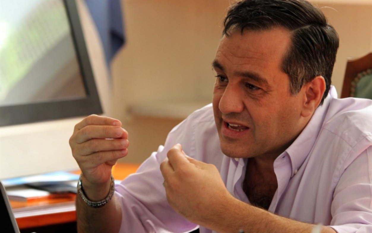 Finocchiaro salió a cruzar a la Ctera por el paro: "es el grupo soporte en el recital de Moyano"