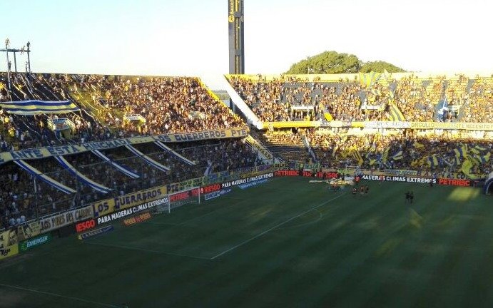 Central cayó ante el Tomba en el Gigante