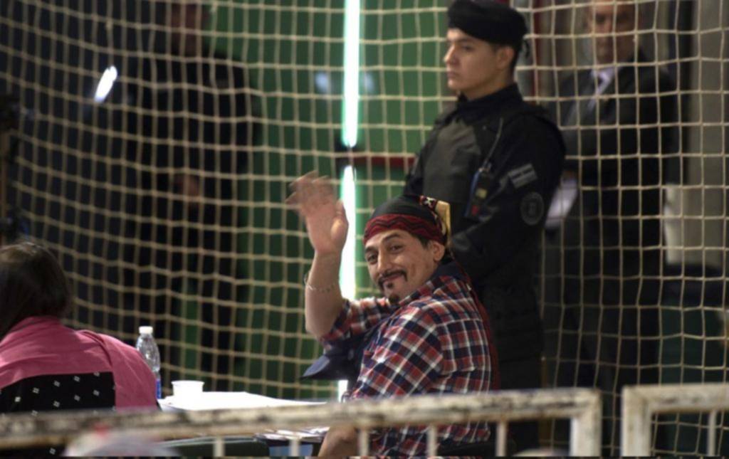 Definen si extraditan a Chile al líder mapuche Jones Huala