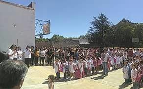 Balbín resaltó que la mayoría de las escuelas estuvieron abiertas y con los chicos en las aulas