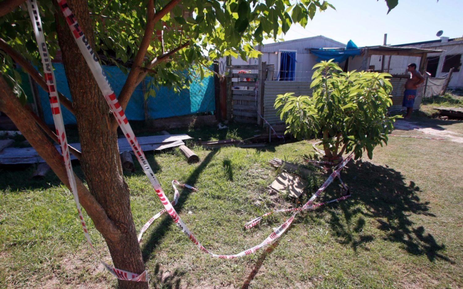 Detuvieron a la presunta autora del asesinato de un joven en barrio Savoia