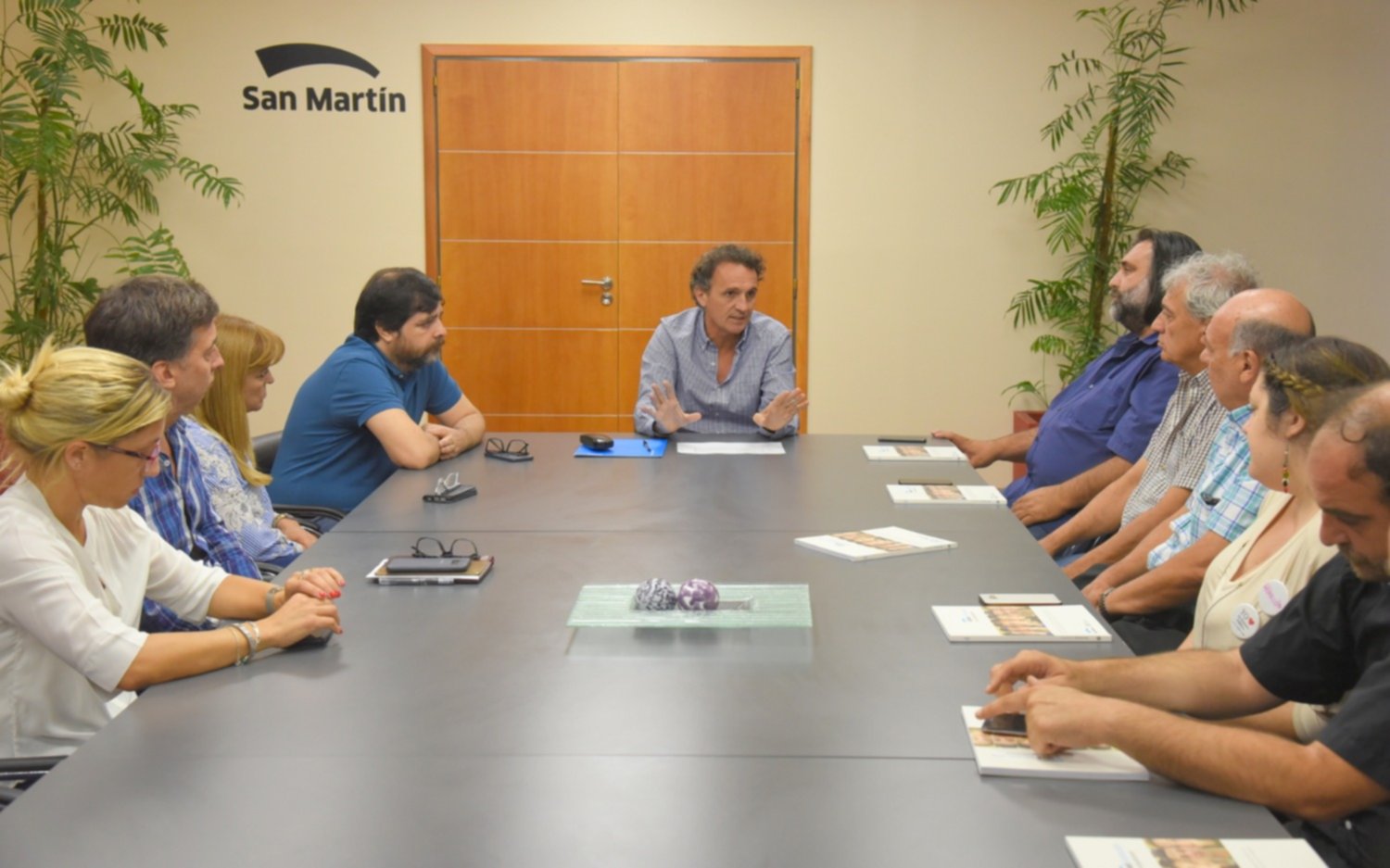 Katopodis recibió a Baradel y a gremios docentes en San Martín