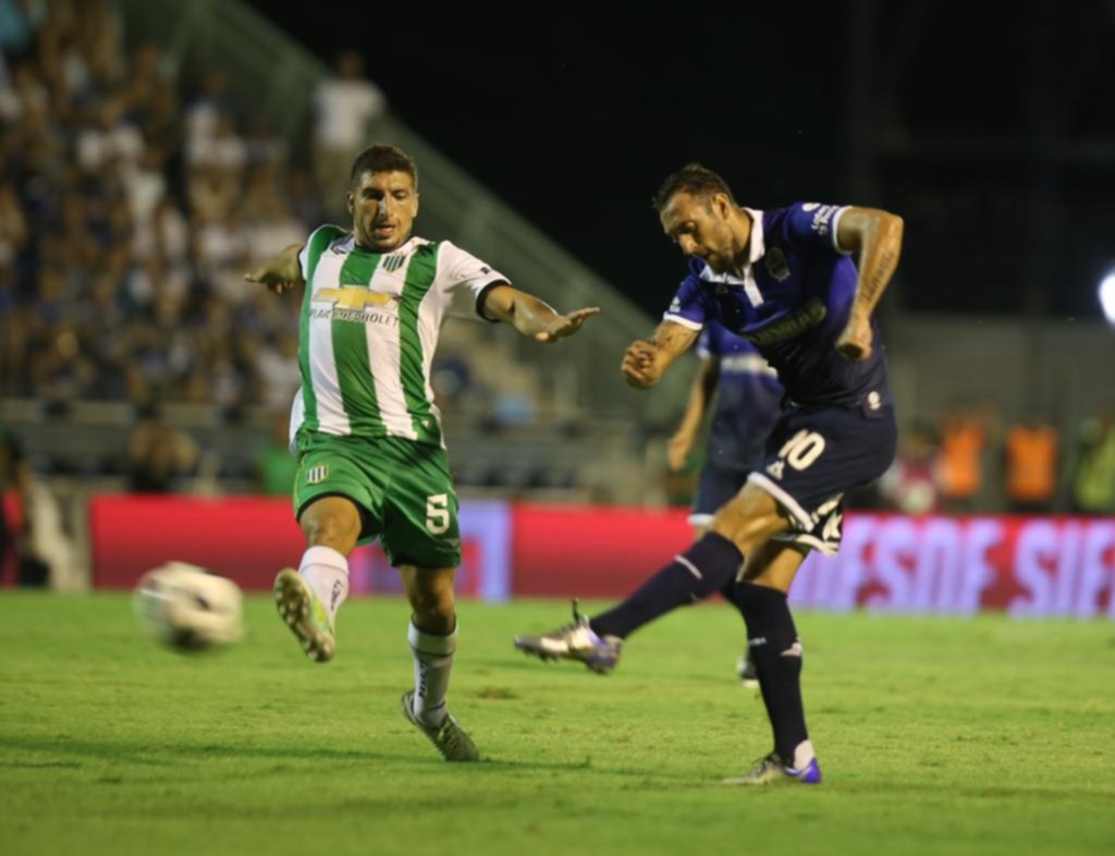 Gimnasia perdió su oportunidad y terminó pecando ante el Taladro