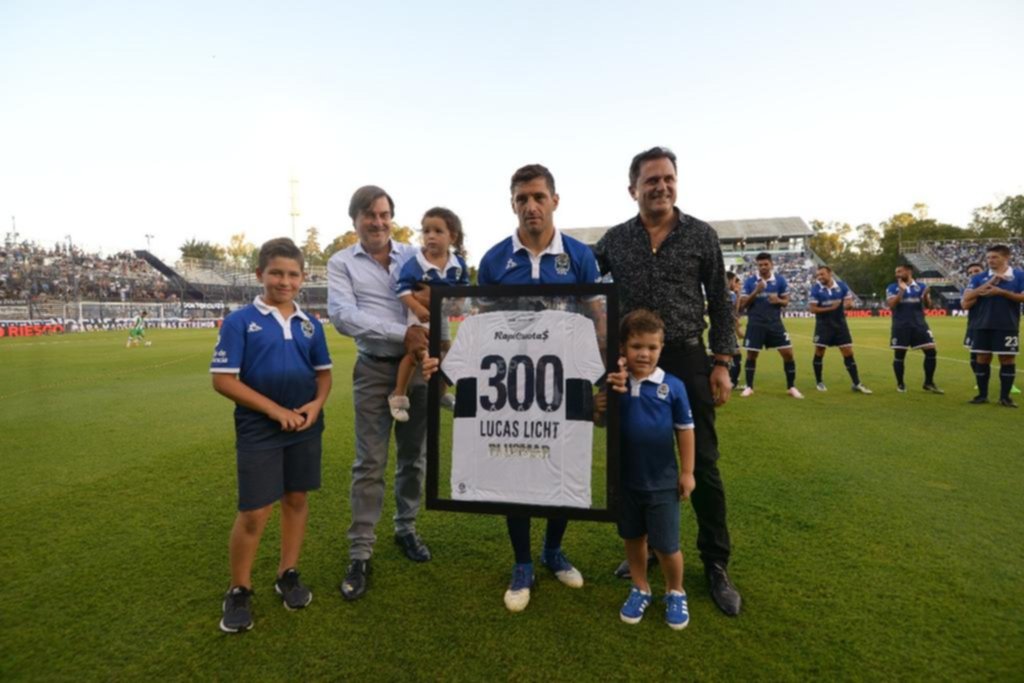 Los 300 partidos de Lucas Licht