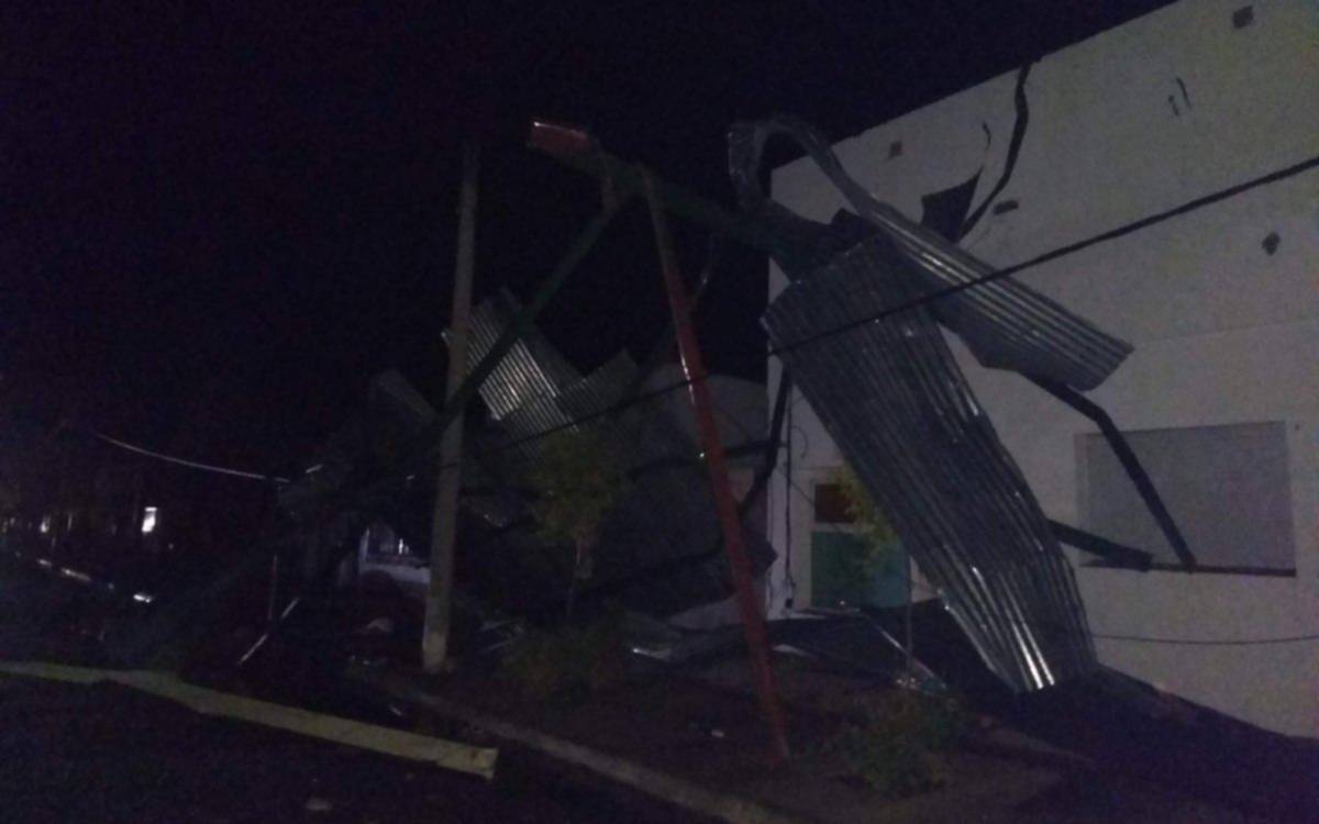 Un tornado dejó dos heridos y destrozos importantes en el sur de La Pampa