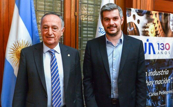Industriales admiten tensiones con el gobierno y esperan volver a los "cauces normales"