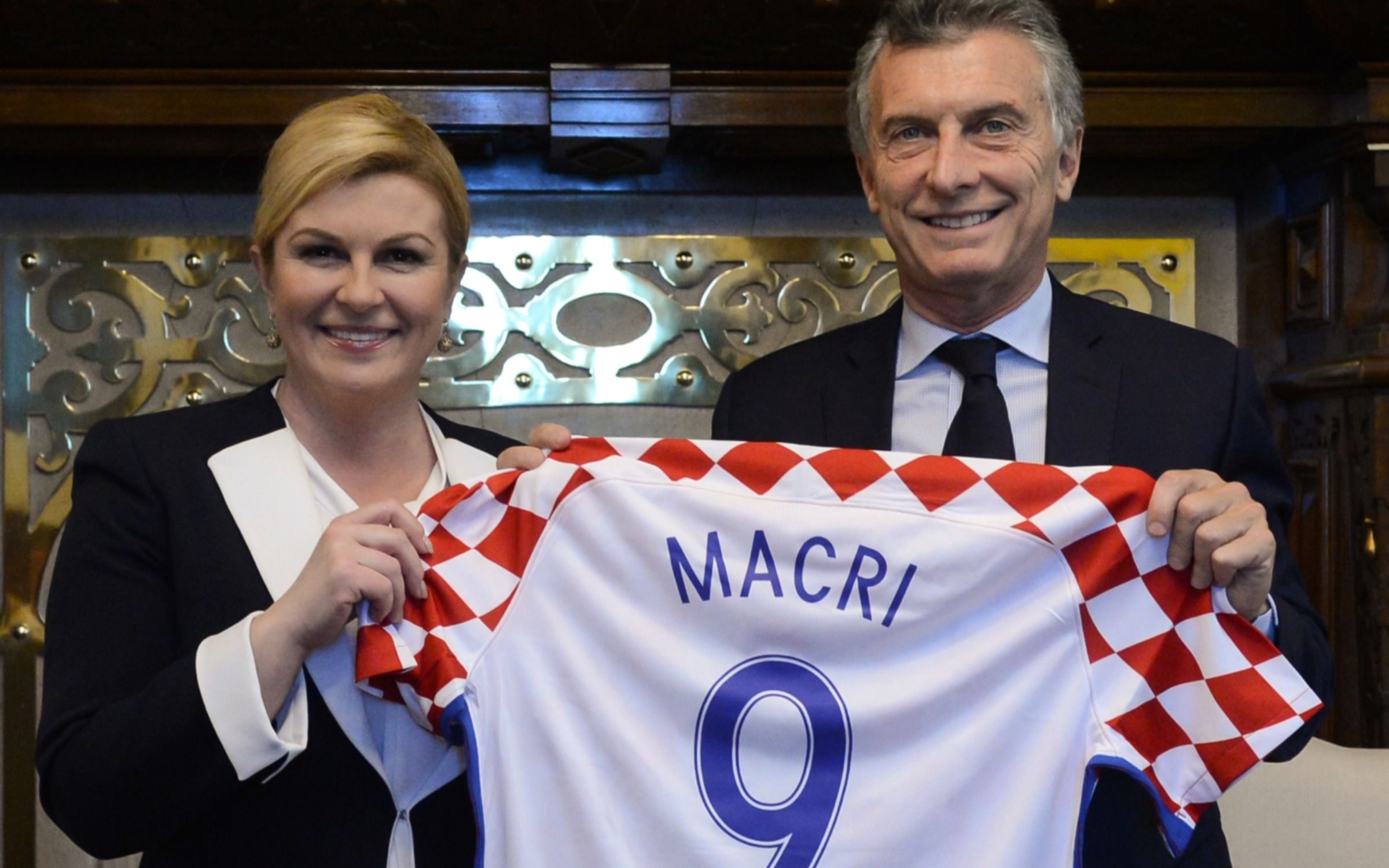 Macri recibió a la presidenta de Croacia con quien acordó fortalecer la relación bilateral