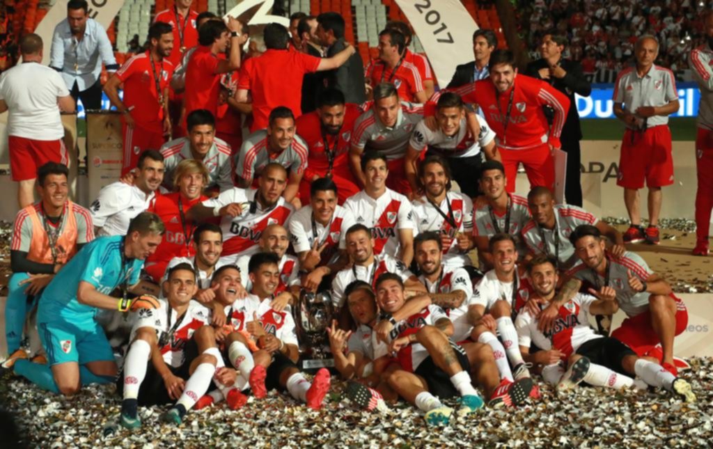 River, el Supercampeón en una noche de ensueño frente a su clásico rival