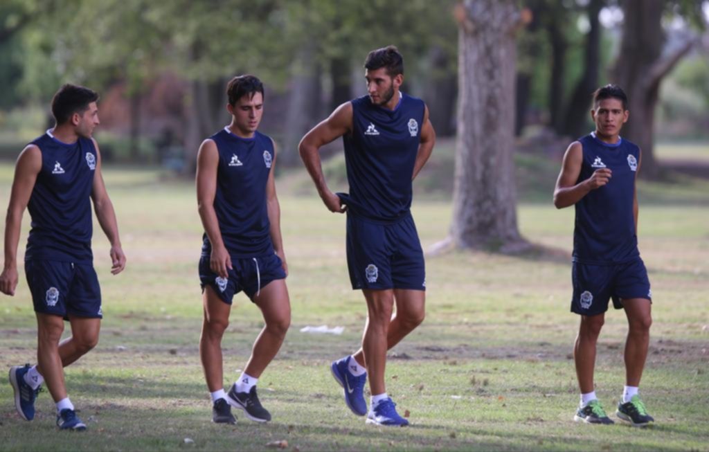 El plantel Tripero se carga de tarjetas amarillas y deberá empezar a cuidarse