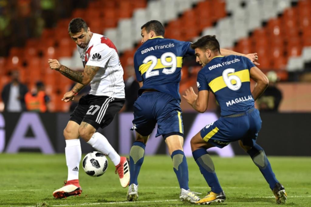 Magallán y Wilmar Barrios salvaron la ropa