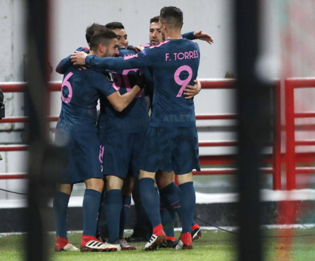 Atlético de Madrid aplastó al Lokomotiv ruso