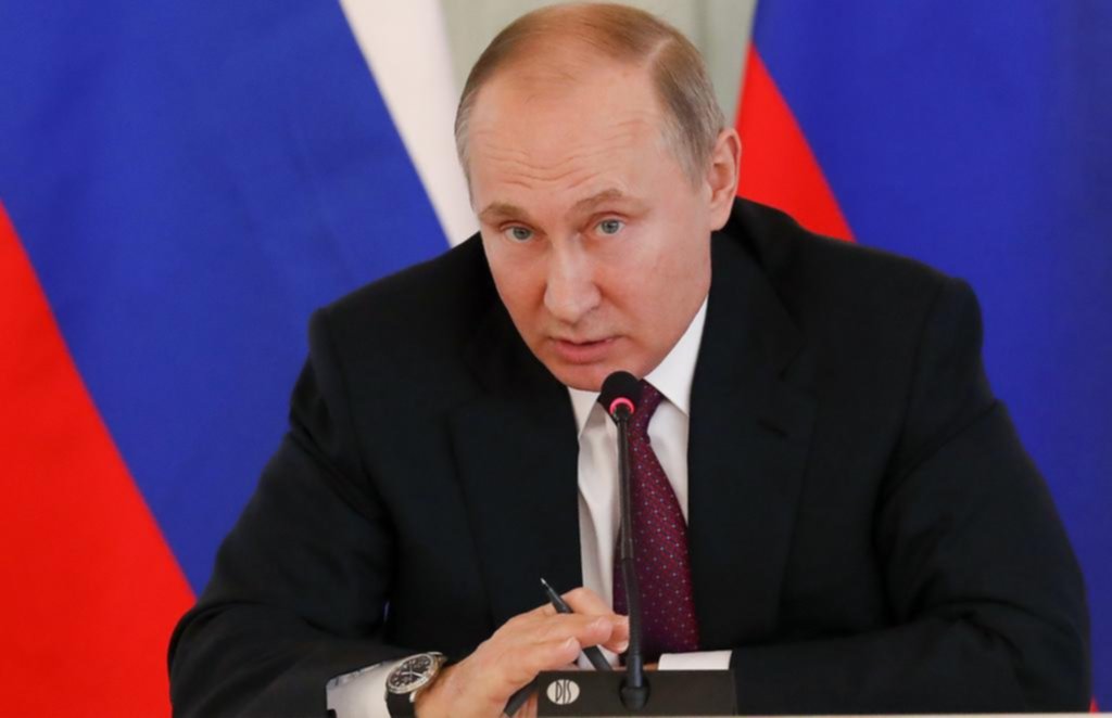Putin cerró su campaña convocando a ir a votar