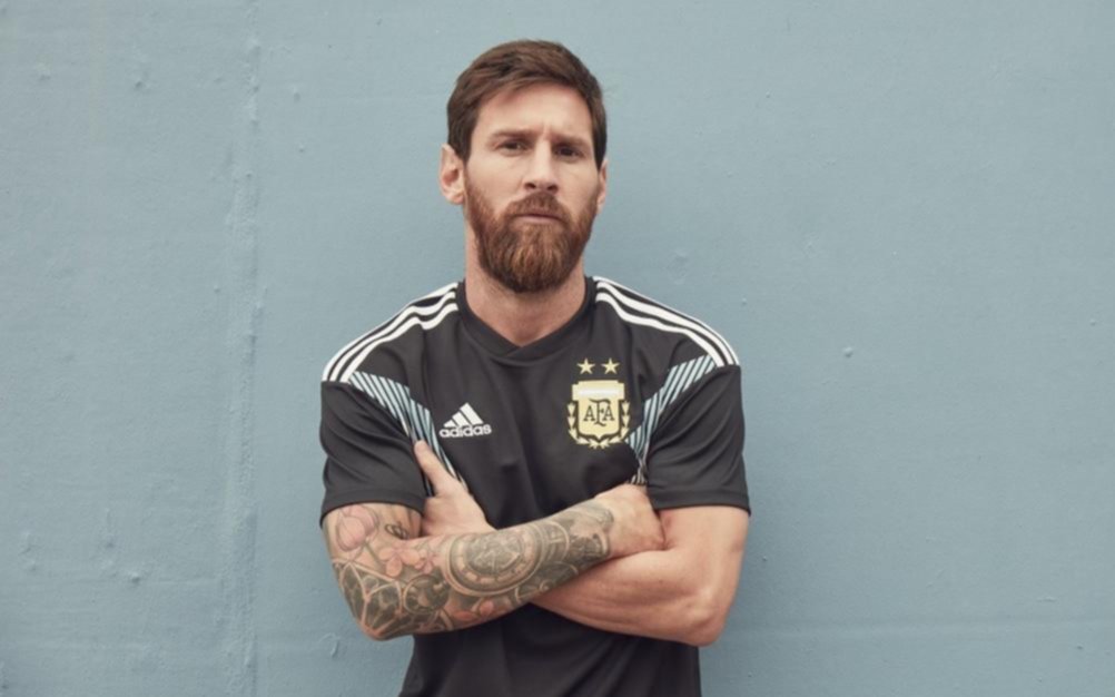 Se conoció la casaca alternativa de Argentina para el Mundial