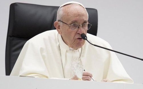 Un argentino queda al frente de la Comunicación del Vaticano