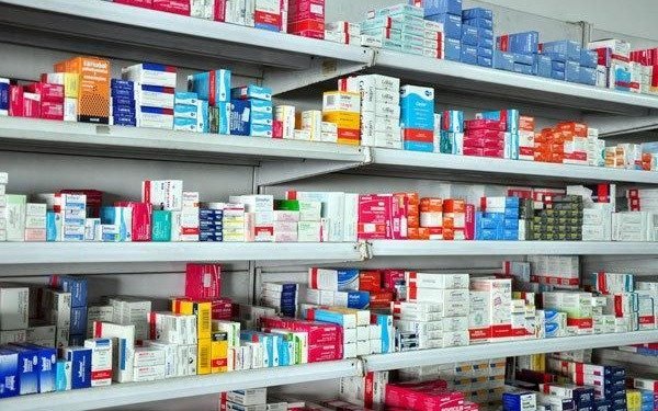 PAMI y laboratorios extranjeros acuerdan topes de precio para los medicamentos