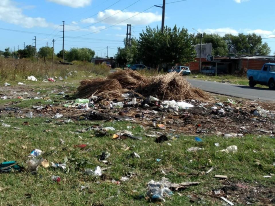 La basura ya es un paisaje para nada pintoresco