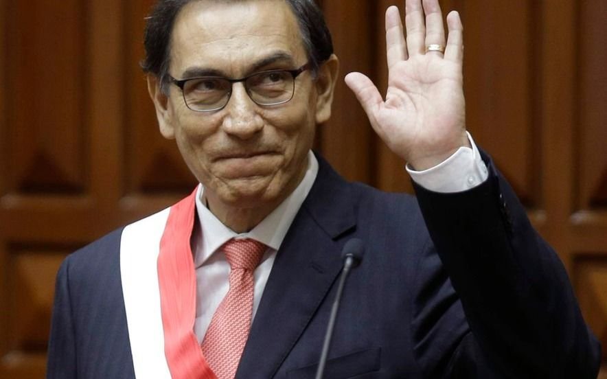 Asumió la presidencia de Perú Martín Vizcarra
