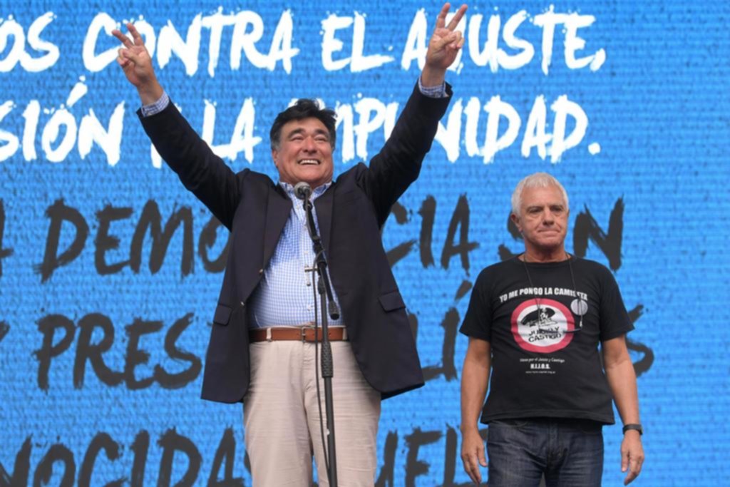 Zannini y D’Elía recuperaron la libertad y se sumaron a la marcha en Plaza de Mayo