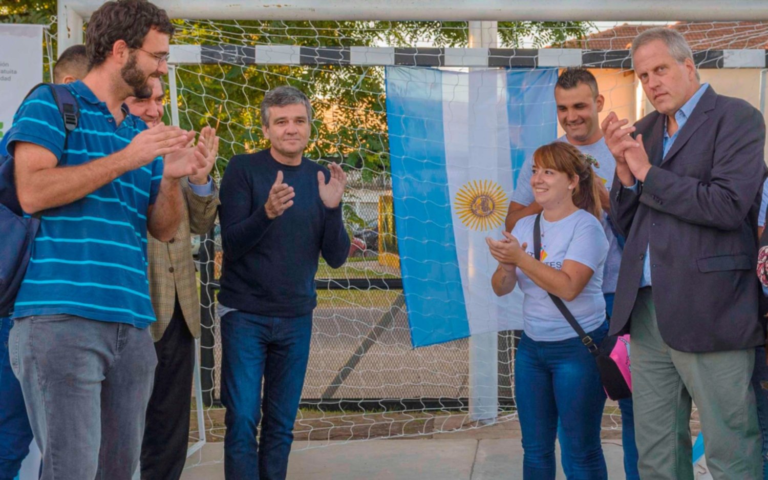 Zabaleta y Perczyk inauguraron el nuevo Playón Deportivo de la UNAHUR