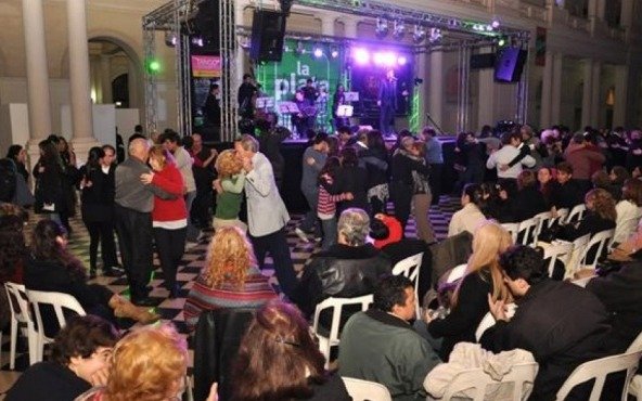 Mañana comenzará una nueva edición de "La Plata Baila Tango"