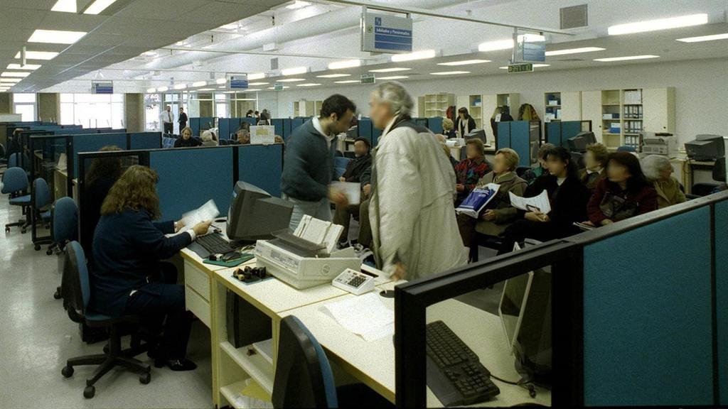 La Provincia busca regular los descuentos de haberes por préstamos a los estatales