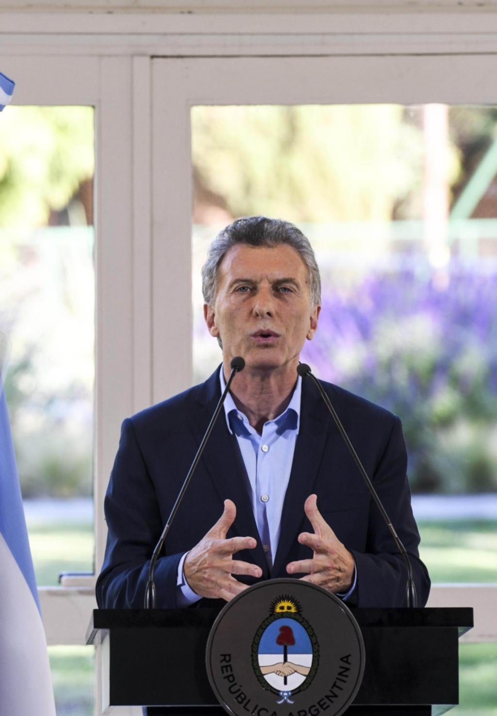 Macri respaldó a Aranguren y dijo que no habrá más alzas “grandes” de tarifas