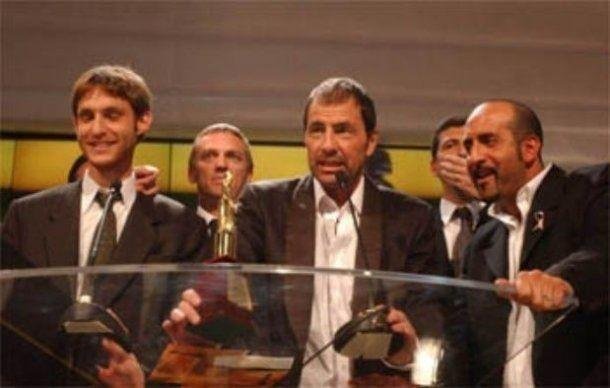 Préstamo largo: la historia detrás del “secuestro” del Martín Fierro de Los Simuladores